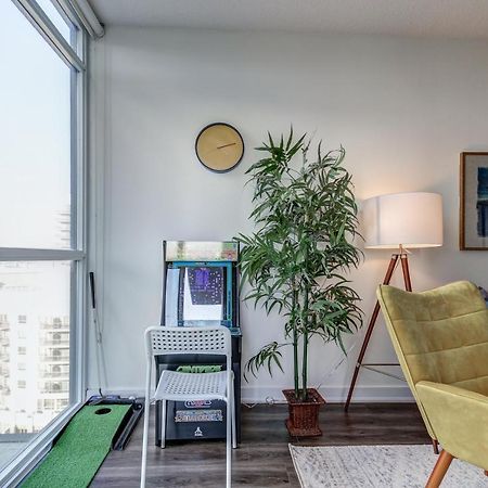 The Benetton Suite - Square One 1 Bedroom + Den + 1 Parking 密西沙加 外观 照片