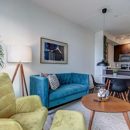 The Benetton Suite - Square One 1 Bedroom + Den + 1 Parking 密西沙加 外观 照片