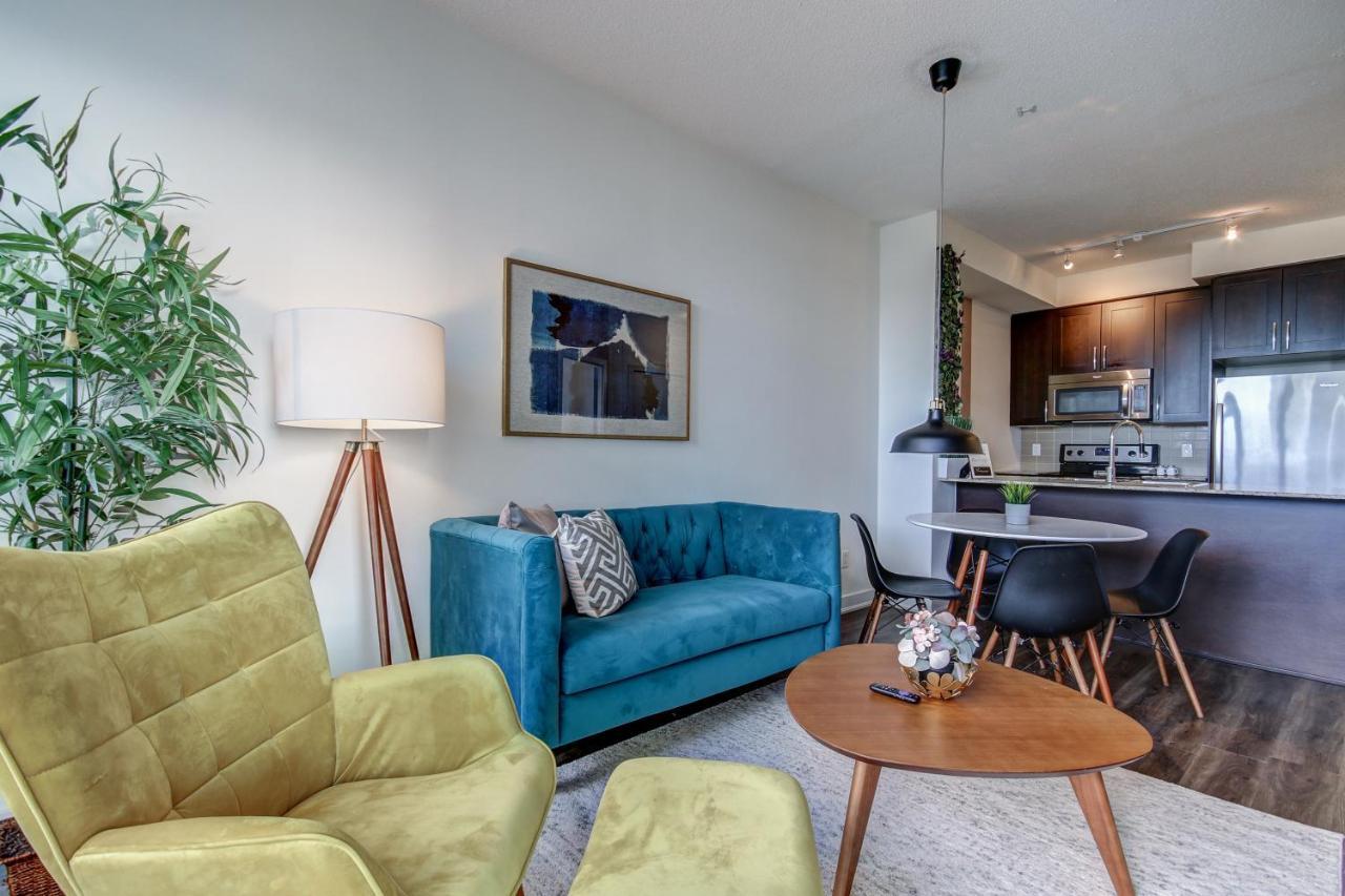 The Benetton Suite - Square One 1 Bedroom + Den + 1 Parking 密西沙加 外观 照片